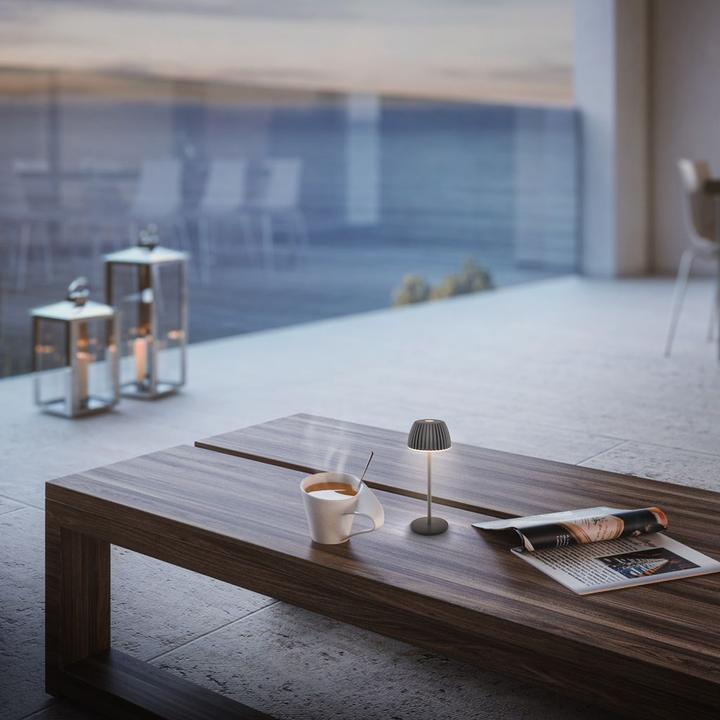 Produktbild Briloner Brilo unplugged RIFFLE Akku Nano Tischleuchte mit Lichtkante - Anthrazit (130 lm)