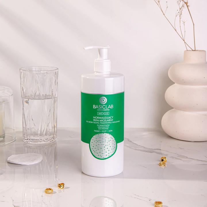 Image du produit BasicLab Micellis normalizujący płyn micelarny do skóry tłustej, trądzikowej i wrażliwej 2 (Eau micellaire)
