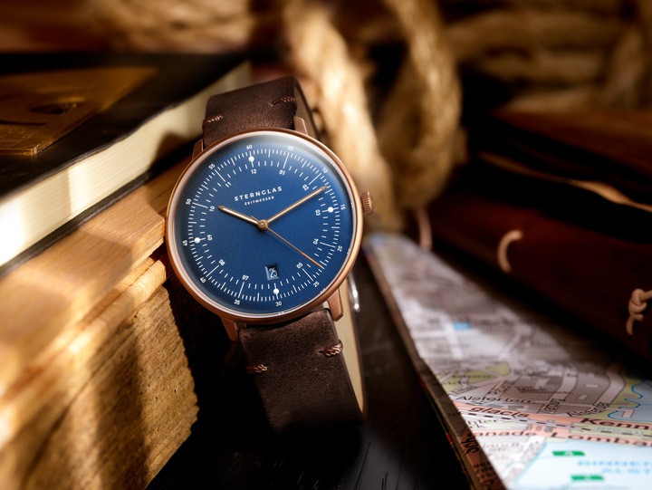 Immagine prodotto Sternglas S01-HH27-VI17 (Orologio da polso analogico, 42 mm)