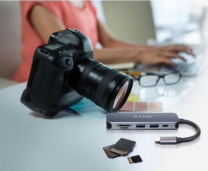 Image du produit D-Link DUB-2325 (USB-C, 6 ports)