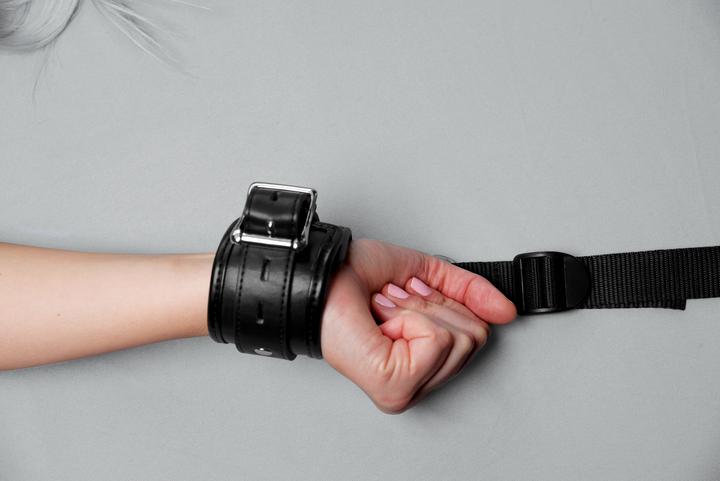 Actual product image XR Brands Bed Restraint Kit Bedboeien