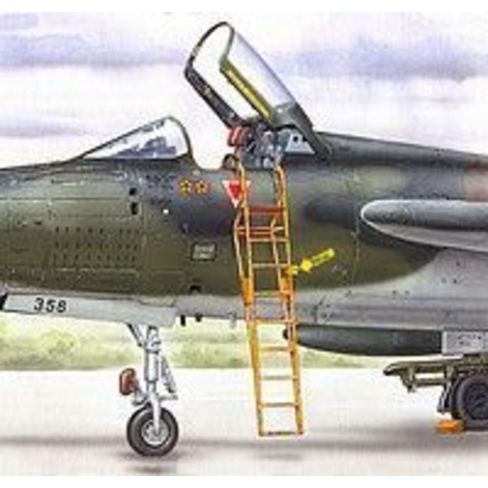 Plus Model Ladder F-105