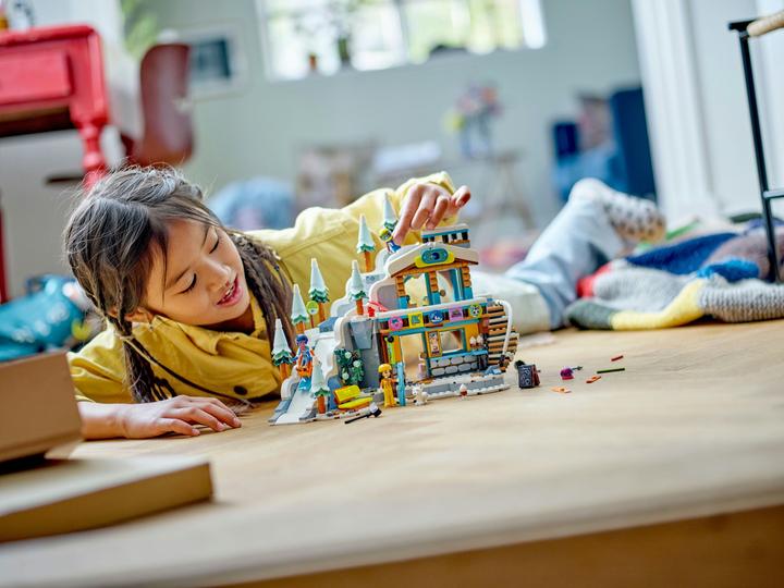 Immagine prodotto LEGO Pista da sci e bar (41756, LEGO Friends)