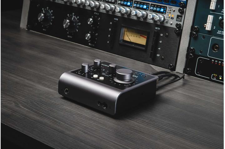 Actual product image Audient iD4 MKII (USB)