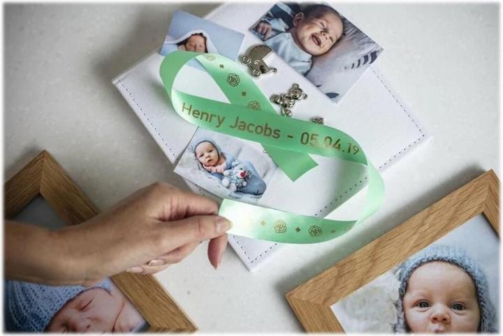 Actual product image Brother TZe-RM54 (2.40 cm, Green)