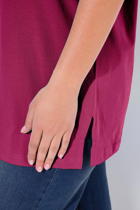 Actual product image Ulla Popken Basic V-Neck Relaxed Fit Short Sleeve Tee (54)
