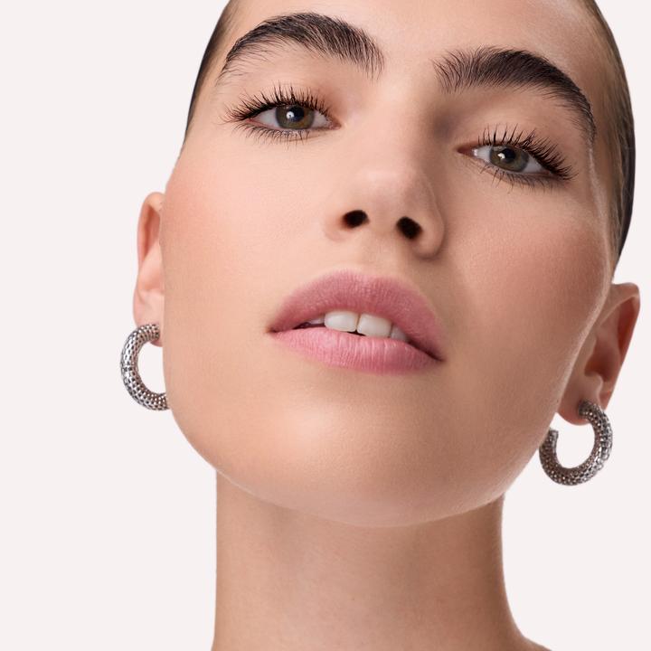 Actual product image Catrice Glam & Doll Sculpt & Volume Mascara Waterproof (#000000)