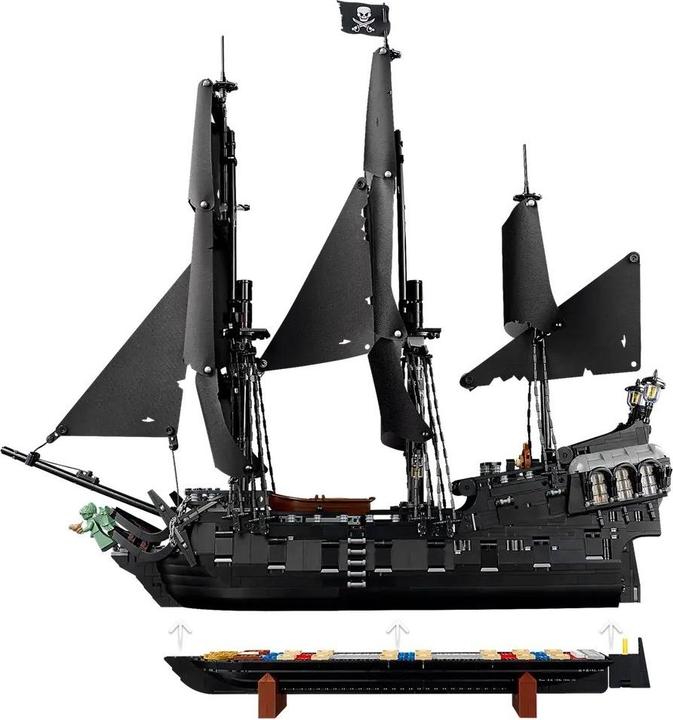 Produktbild LEGO Captain Jack Sparrows Piratenschiff (10365, LEGO Icons)