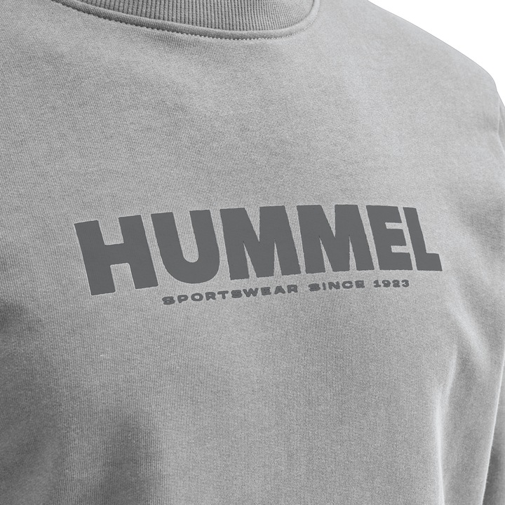 Actual product image hummel Legacy Sweatshirt (M)