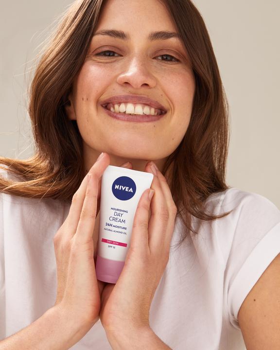 Image du produit NIVEA Reichhaltige Tagescreme LSF 15 DUO (100 ml, Crème de jour, SPF 15)