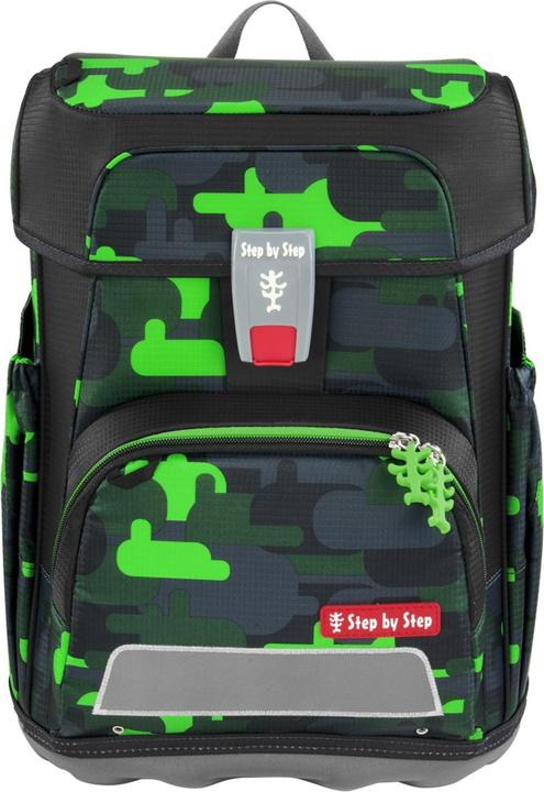 Actual product image Step by Step Black Cat Chiko (19 l)