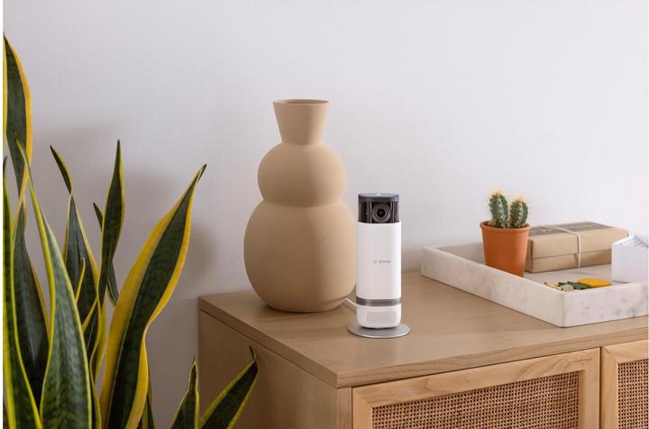 Actual product image Bosch Smart Home Eyes indoor camera II