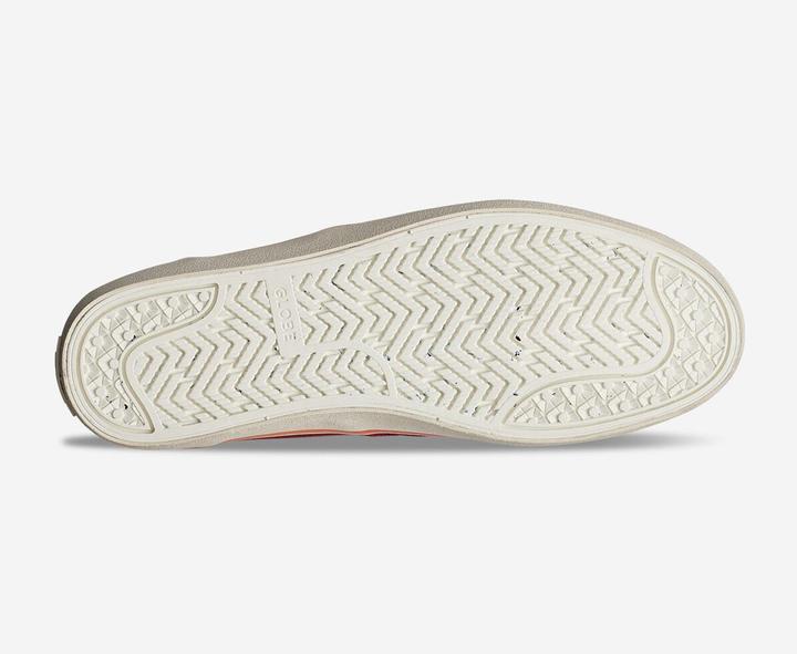 Actual product image Globe Motley Ii (44.5)