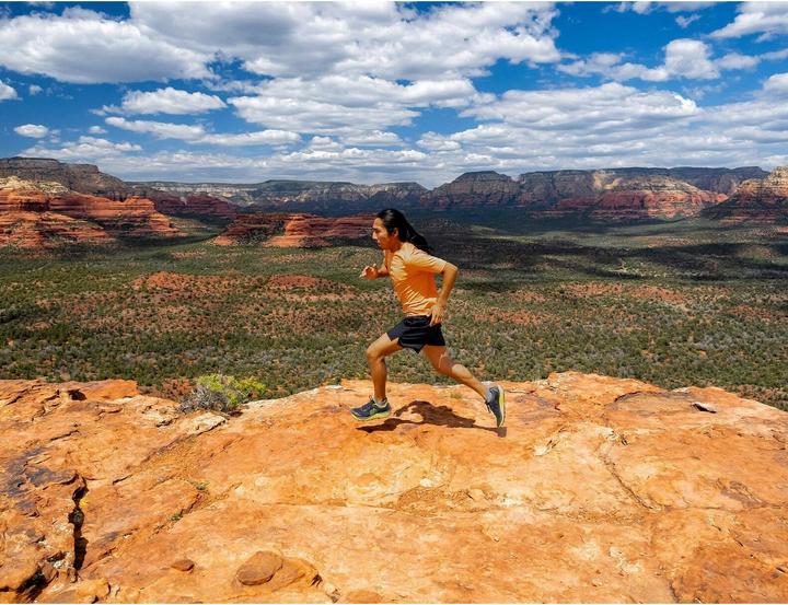 Actual product image Topo Athletic 's MTN Racer 3 (45)