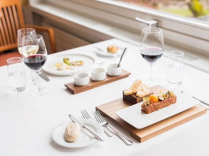 Produktbild Smartbox Abendessen mit Mama: 1 köstliches Menü für 2 Feinschmecker (2 Pers.)