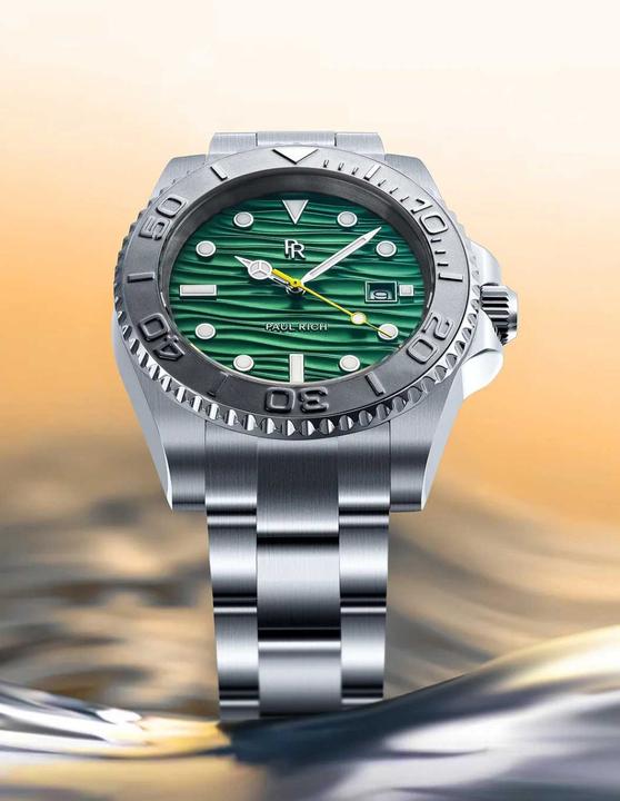 Actual product image Paul Rich PR-46707 Herrenuhr Crystal Bay Emerald Isle Silver Green 40mm 5ATM (Analogue wristwatch)