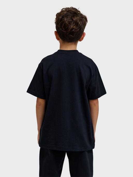 Actual product image hummel hmlCLEAN T-SHIRT S/S (146)