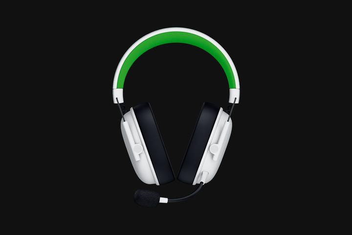 Actual product image Razer BlackShark V3 X Hyperspeed for Xbox - White (Cable, Wireless)
