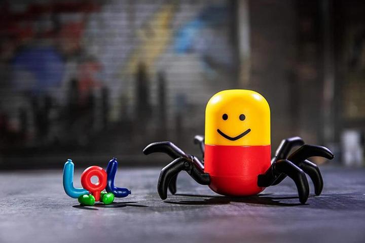 Actual product image Jazwares Roblox Meme Pack