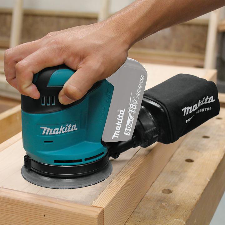 Immagine prodotto Makita Levigatrice orbitale ad accumulatore (Levigatrici rotorbitali)