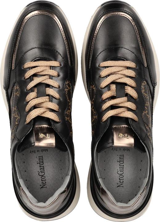 Actual product image Nero Giardini Sneaker (37)