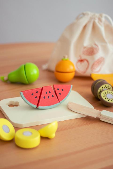 Actual product image UMU Wooden Cutting Fruit