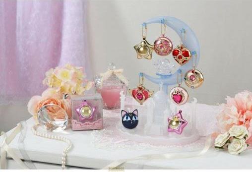 Actual product image Bandai Sailor Moon - Moon Castle Accessory Stand Set