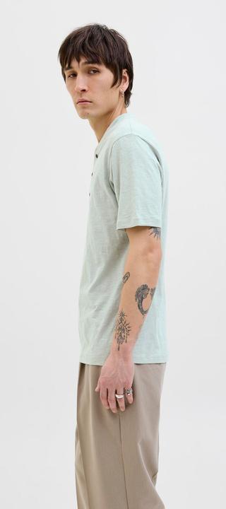 Immagine prodotto Jack & Jones Maglietta con colletto mandarino a tinta unita (XXL)