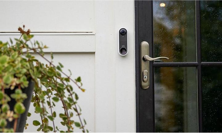 Actual product image Arlo Essential Wire-Free Doorbell, white (Wireless)