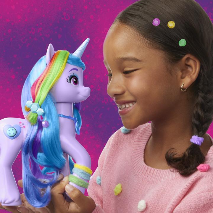 Image du produit Hasbro Izzy Moonbow