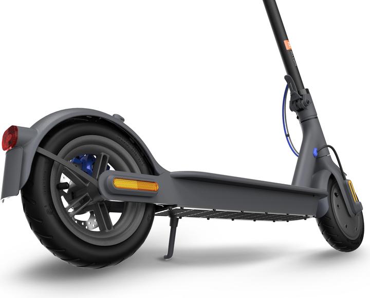 Actual product image Xiaomi Mi Electric Scooter 3 (EU-Modell) (25 km/h, 30 km, 300 W)