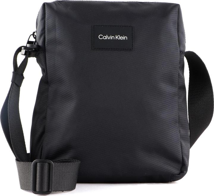 Immagine prodotto Calvin Klein CK Must T Reporter