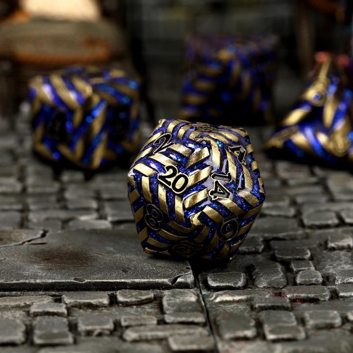 Produktbild Glass Staff Runes of the Sky Metal RPG Dice Set