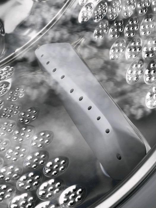 Actual product image AEG L8FE74488 (8 kg, Left)