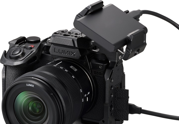 Actual product image Panasonic Lumix S5IIX Kit (20 - 60 mm, 24.20 Mpx, Full frame)