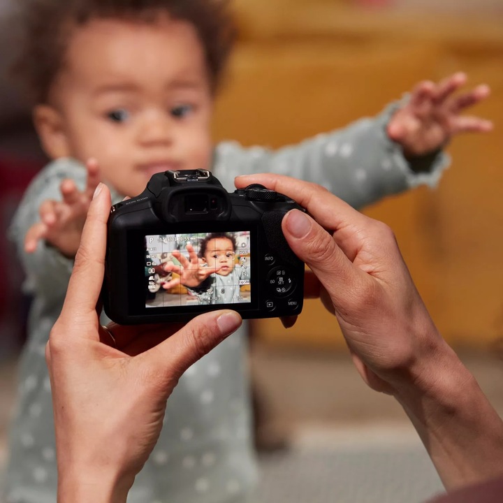 Image du produit Canon EOS R100 Kit (18 - 45 mm, 24.10 Mpx, APS-C / DX)