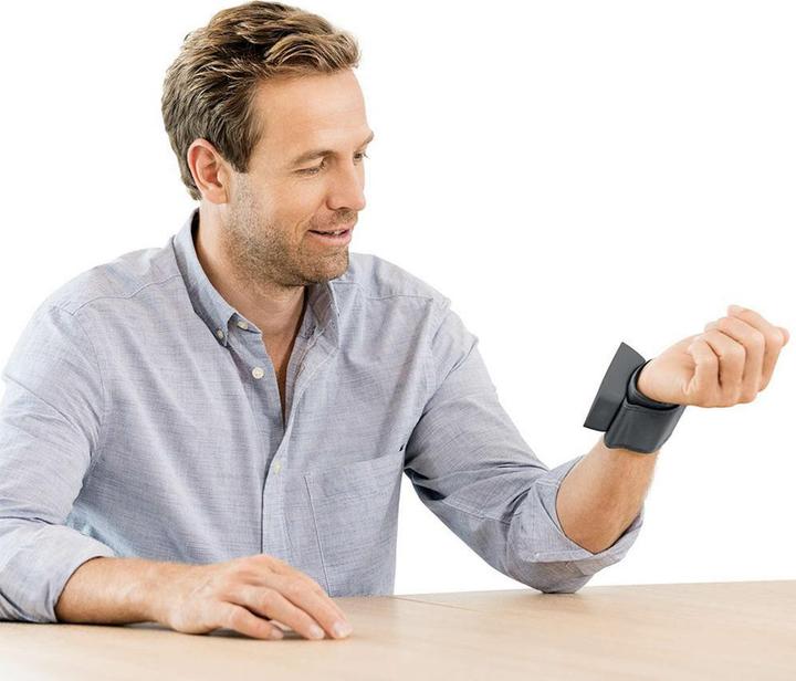 Actual product image Beurer BC 27 (Blood pressure monitor wrist)