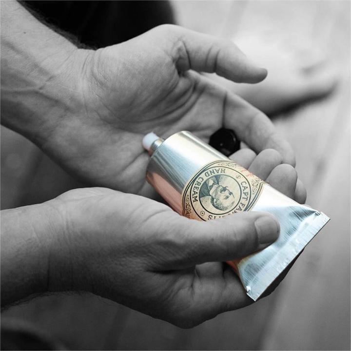 Actual product image Captain Fawcett Capt. Fawcett Care - Expedition Reserve Hand Cream (90 ml)
