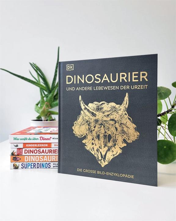 Actual product image Dinosaurier und andere Lebewesen der Urzeit (German, Stephan Matthiesen, Kim Dennis-Bryan, Eva Sixt, Dr Andrea Kamphuis, Douglas Palmer, 2020)