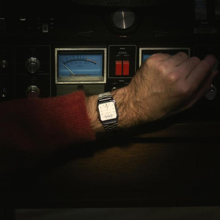 Productafbeelding Casio Vintage Aq-230a (Analoog horloge, Digitaal horloge, 27.80 mm)