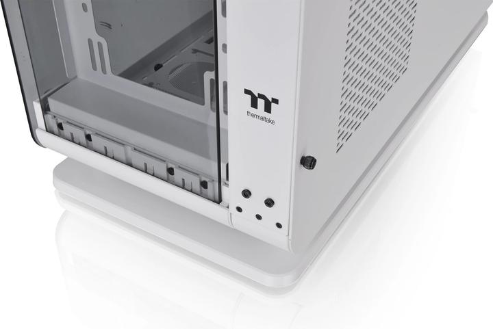 Actual product image Thermaltake Core P6 (SSI CEB, ATX, mATX, Mini-ITX)
