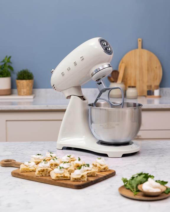 Actual product image Smeg 50's Retro Style Full Colour (1000 W, 4.80 l)