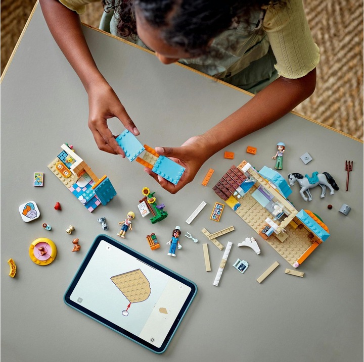 Produktbild LEGO Tierarztpraxis für Pferde und Haustiere (42651, LEGO Friends)