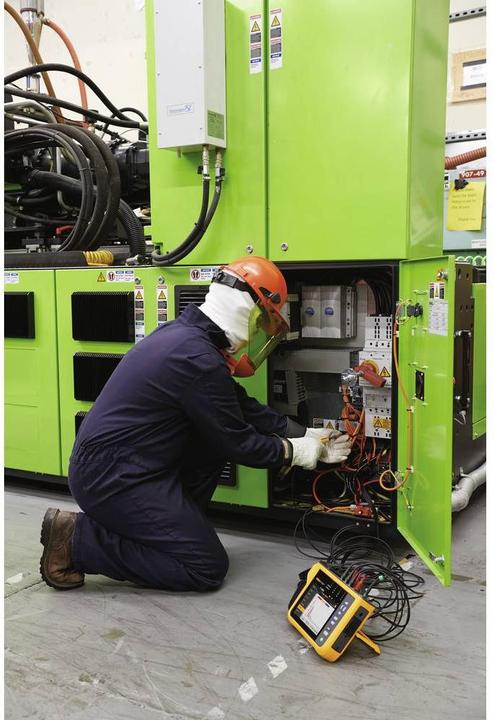 Image du produit Fluke 1775, Power Quality Analyser Analyseur de réseau avec fonction logger, incl. pinces de courant 1 set (CAT IV 600V, CAT III 1000V)