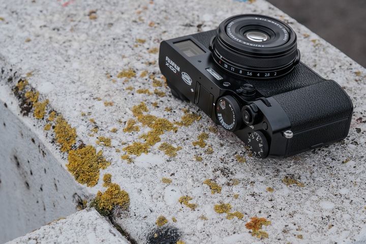 Produktbild Fujifilm X100VI (23 mm, 40.20 Mpx, APS-C / DX)