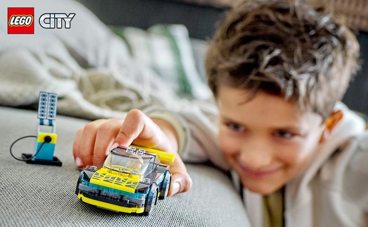 Produktbild LEGO Elektro-Sportwagen (60383, LEGO City)