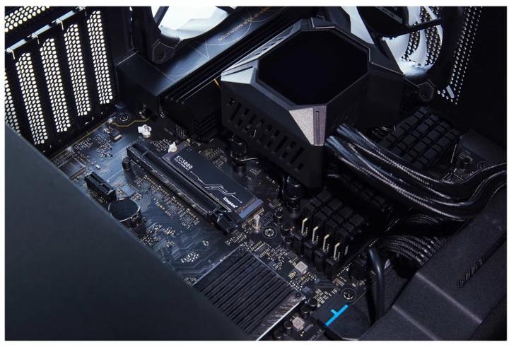 Actual product image Kingston KC3000 (1024 GB, M.2 2280)
