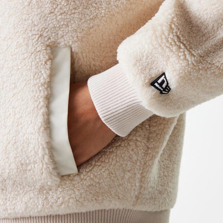 Immagine prodotto New Era Ladies Oversize SHERPA Bomber Jacke NY Yankees - L (L)