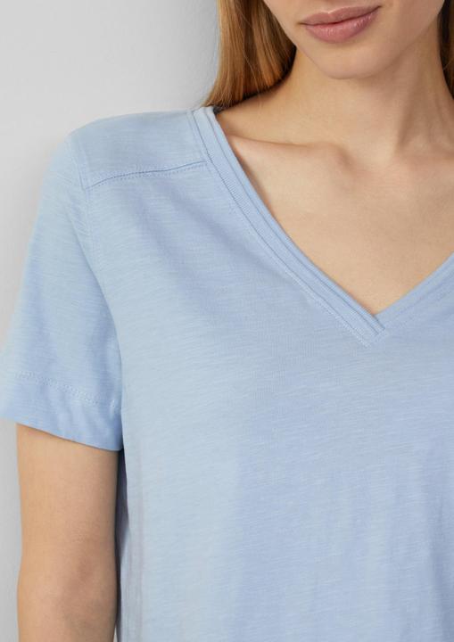 Immagine prodotto S.Oliver T-Shirt T-Shirt aus Flammgarn mit V-Ausschnitt (38)