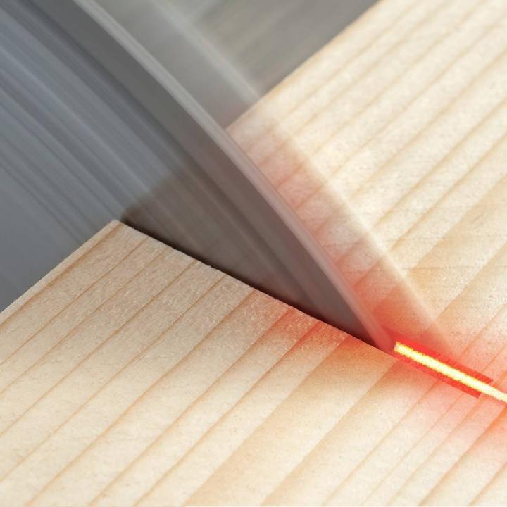 Produktbild Picotronic Linienlaser, 650nm, 30mW, 90°, Laser Klasse 2M, Fokus 3m, 24V DC, 20x80mm, M12-Stecker ohne Kabel (Elektronikkit)